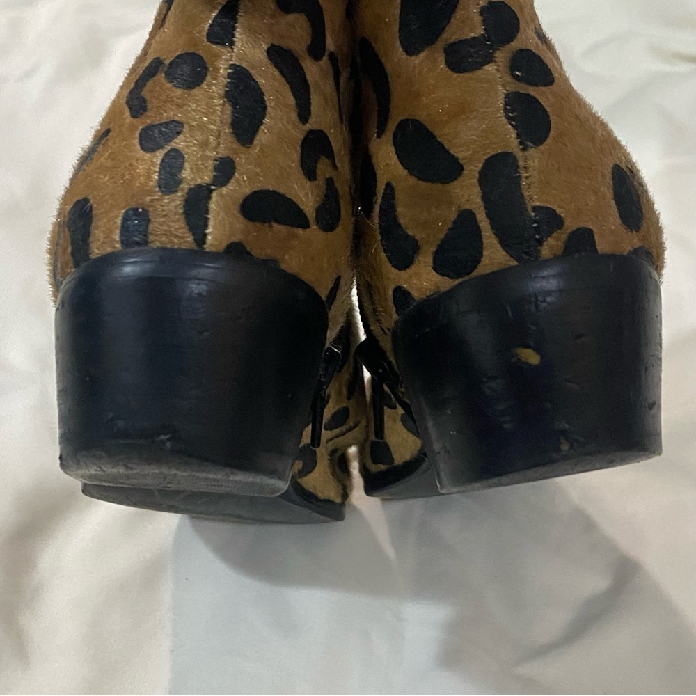 🎈EXPRESSION women’s boots  leopard print size 6 - Picture 5 of 8
